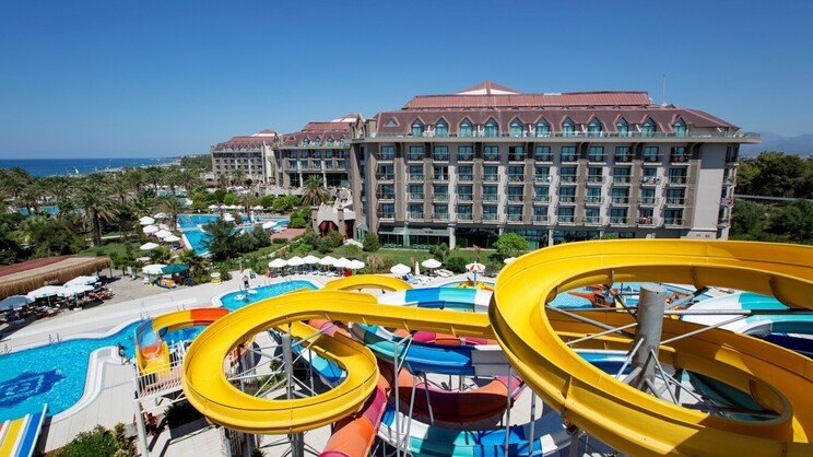 Nashira Resort Hotel & Aqua Spa